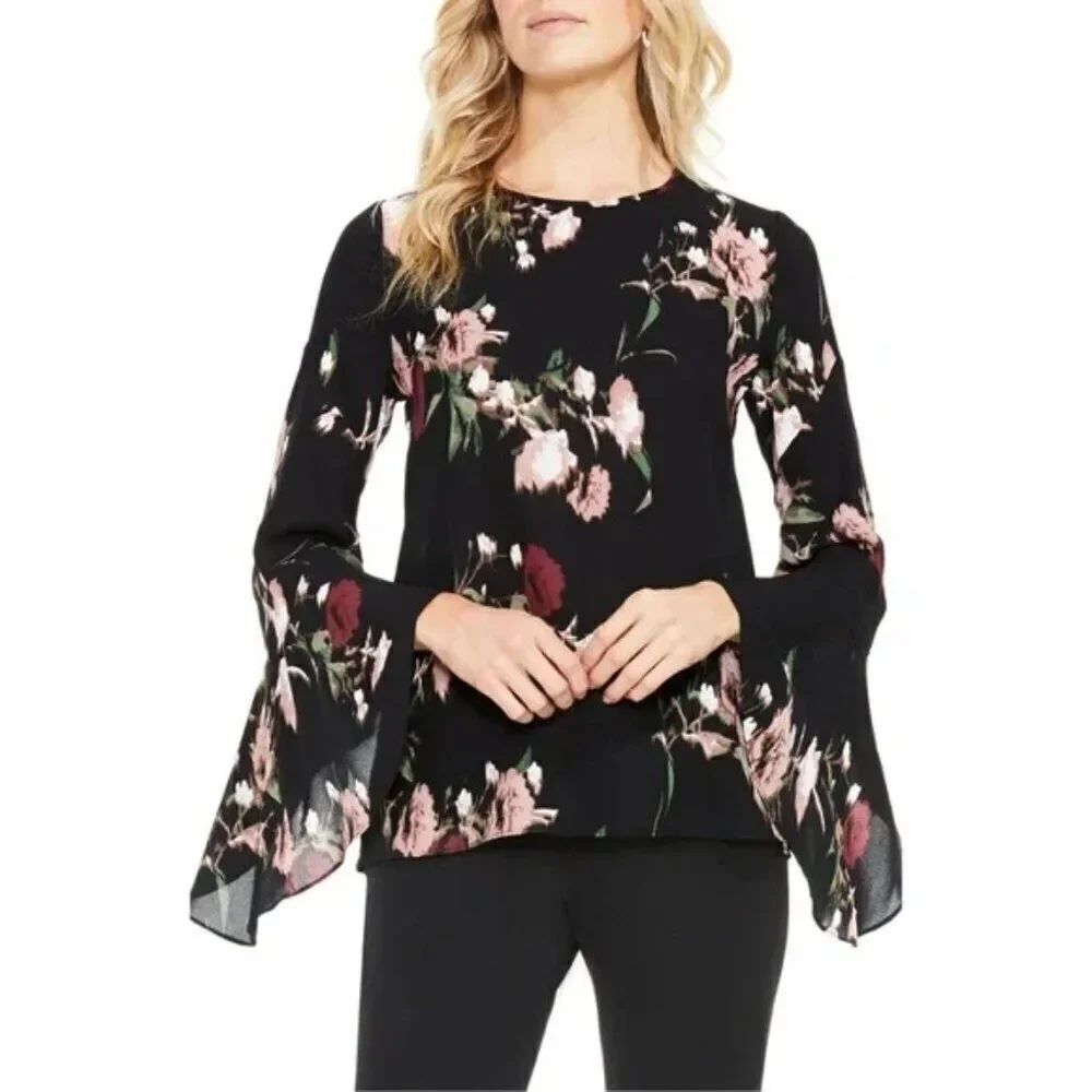 🌹 VINCE CAMUTO 🌹 Floral Bell Sleeve Blouse - [Size Small]